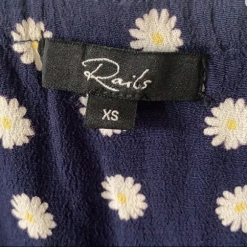Rails Dress - Picture 7 of 7